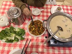 -巴陵全鱼席(湖南老字号汴河街店 )