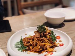 春笋手撕鸡-小大董·烤鸭(凤凰汇店)