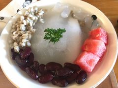 椰子水清补凉-自然椰·海南清补凉(明珠店)