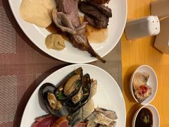 -上海西藏大厦万怡自助餐厅(徐汇店)