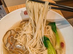 -鼎义丰功夫面(星光大道店)