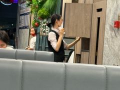 -海底捞火锅(高新万达广场店)