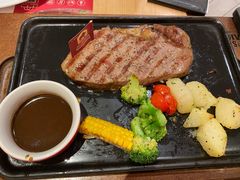 -必胜客(WOW中心城店)