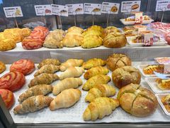 蒜香盐可颂-LELECHA乐乐茶(百货大楼店)