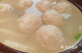 Homestyle Hand-Made Meatballs
