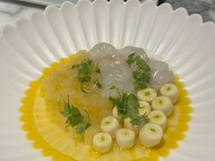 鲜莲子藕带捞汁鳌虾-湖滨28中餐厅·西湖宴·杭州君悦酒店