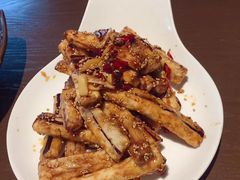 那年秋天的茄子-梧桐树下(云锦世家店)
