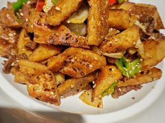 -盾亚新疆餐厅(松江万达广场店)