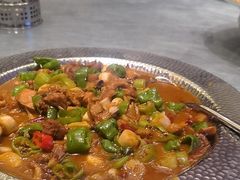 -俭寨大盘鸡·手抓肉·烧烤新疆菜(乌苏路店)