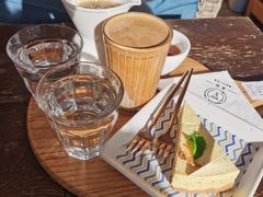 -唐咖精品咖啡(大理古城手冲店)