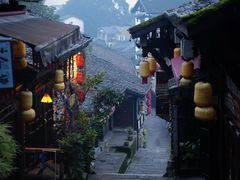 -全季酒店(重庆李子坝牛角沱地铁站店)