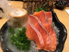 厚切三文鱼刺身-沼津港渔市(宏伊国际广场店)