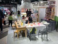 -MINI MARS KIDS CLUB亲子家庭中心(长宁天山店)