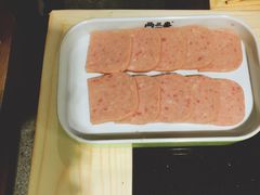 -两三事小郡肝串串香火锅(桂庙店)