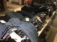 -ZARA(凯德乐峰广场店)