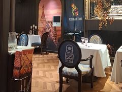 -俄士厨房(环球港店)