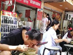 -马王庙刀削面馆(四川省交通学院宿舍店)