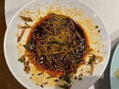 -万重锦·人文川菜馆(骡马市店)