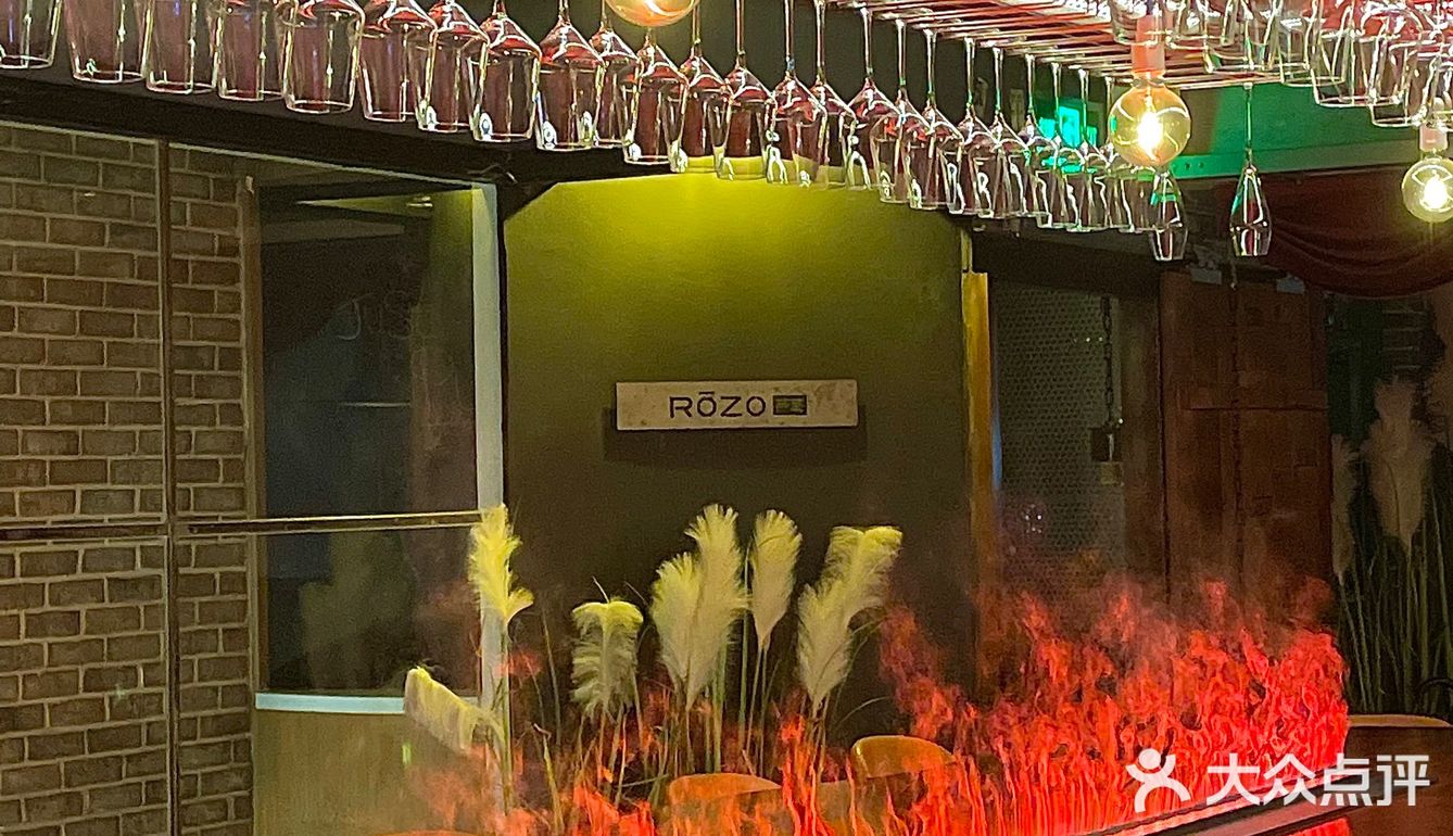 上海超隐蔽小众西餐厅🍷适合深夜小酌一杯🌙