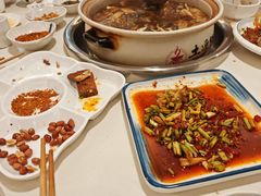 -土连锅·现熬养生汤锅(梁家巷店)