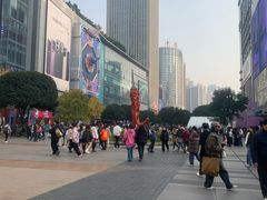 -观音桥步行街