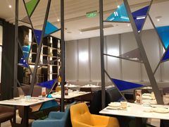 -港丽餐厅(高德置地店)