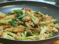 炒菜花-老板很二(吉大店)