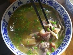 -泉儿头杂碎(杂碎师大店)