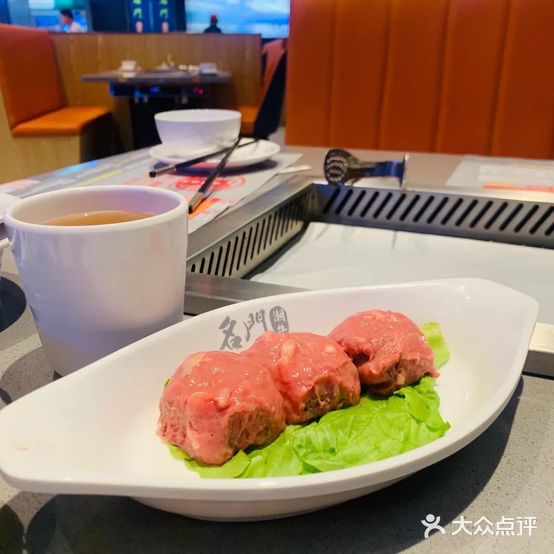 名门潮牛·鲜牛肉海鲜火锅·烧烤自助餐厅(宝龙城店)