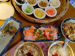 -包整·丝娃娃(一览甲秀楼风景店)