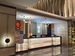 -蓬客精品酒店(南山海岸城购物中心店)