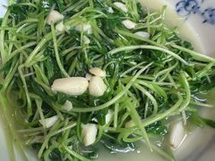 -啄佬食堂