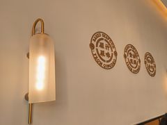 -吕氏焗小鲜•海鲜青岛菜(总店)