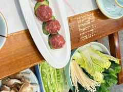 -乡土黄·鲜牛肉火锅·小龙虾(兴业街店)