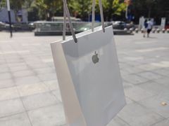 -Apple零售店(新街口店)