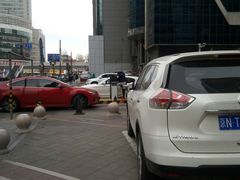 -中关村e世界-停车场