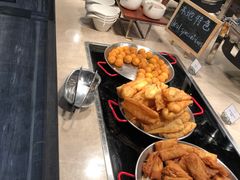 -航空港万怡酒店·万荟轩餐厅(航空港区远航路店)