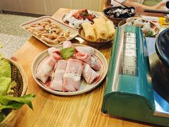 -黔二妞地摊火锅(龙华清湖店)