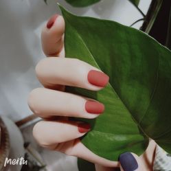 -潮店·虞妃妮轻奢美甲美睫馆