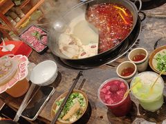 -周小明火锅(黑金冠社区店)