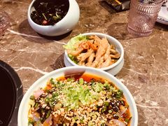 -三人行骨头王火锅(长寿店)