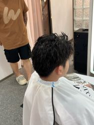 -艾美A·M Hair Salon