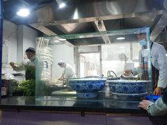 -陇上全荟兰州传统牛肉面(延吉路店)
