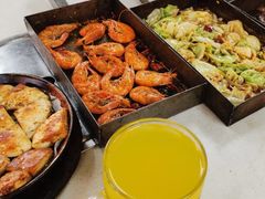 -老东镇啤酒屋海鲜加工·蒸汽海鲜·海鲜烧烤(台东店)