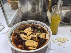 -皖佬板安徽牛肉板面(西站食宝街店)