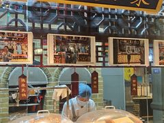 -东口码头·烧鸽子·鱼头泡饼·地方菜(金鹰悦城店)