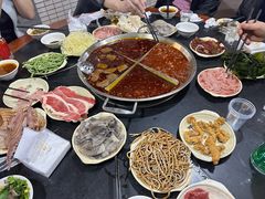 -储奇门鳝鱼火锅(总店)