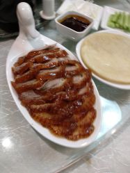 -鑫淼餐饮娱乐中心(江东街店)