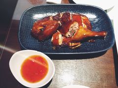 港式怀旧脆皮鸡-皇后餐厅-煲仔·小菜·打边炉(古北店)