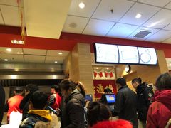 等位区-老通城豆皮大王(吉庆街店)